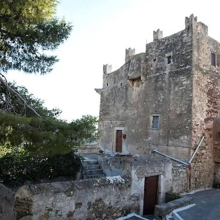 Tower Of Dellarokas Mélanes