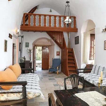 Ferienhaus Tower Of Dellarokas Mélanes