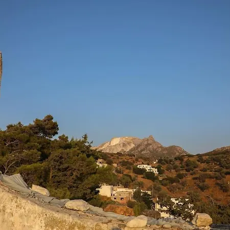 Tower Of Dellarokas Mélanes